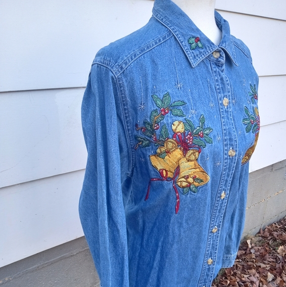 Vintage Christmas Blue Jean Button Up - Picture 3 of 6
